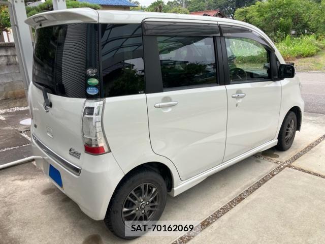 Daihatsu TANTO EXE 2013-08 8038741-3