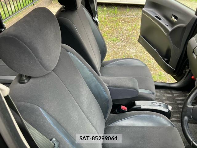 Daihatsu TANTO EXE 2010-02 8038747-14