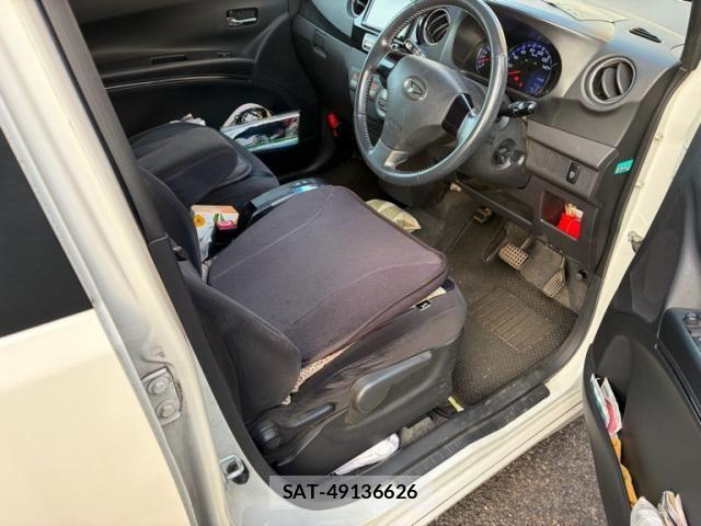 Daihatsu TANTO EXE 2013-01 8355773-4