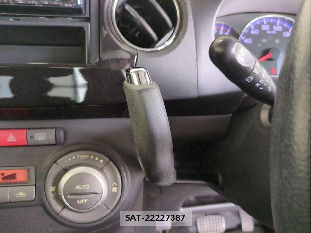 Daihatsu TANTO EXE 2013-10 8527774-11