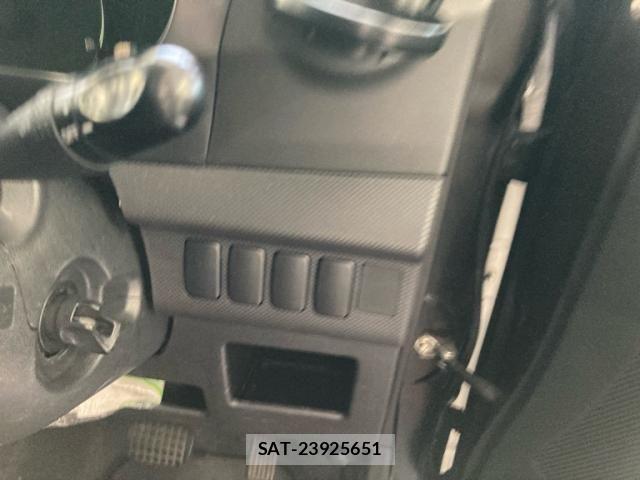 Daihatsu TANTO EXE 2011-09 8629358-13