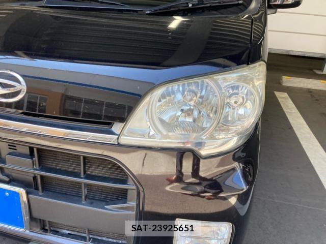Daihatsu TANTO EXE 2011-09 8629358-2