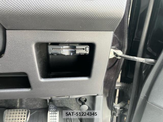 Daihatsu TANTO EXE 2010-07 8661983-12
