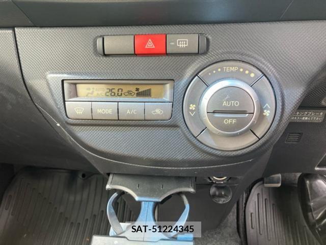 Daihatsu TANTO EXE 2010-07 8661983-13