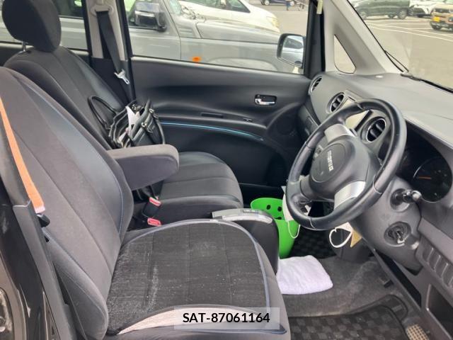 Daihatsu TANTO EXE 2010-03 7458406-18