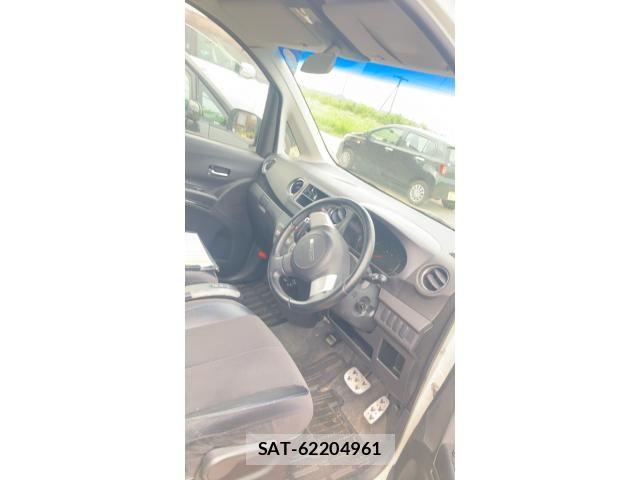 Daihatsu TANTO EXE 2010-06 8075923-8