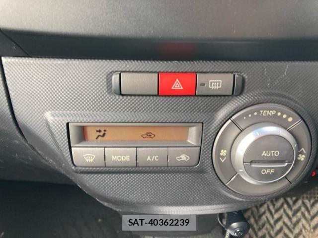 Daihatsu TANTO EXE 2010-03 8882609-21