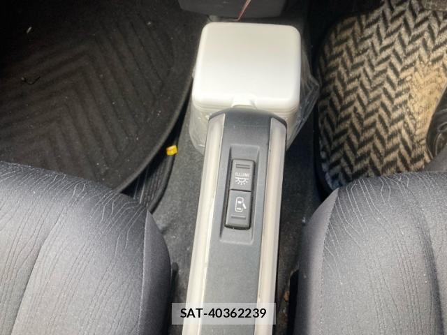 Daihatsu TANTO EXE 2010-03 8882609-22