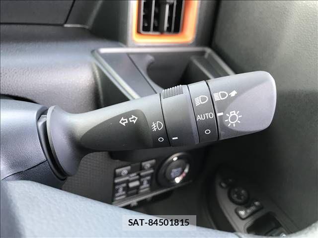 Daihatsu Tanto Fun Cross 2025-10 1476104-18