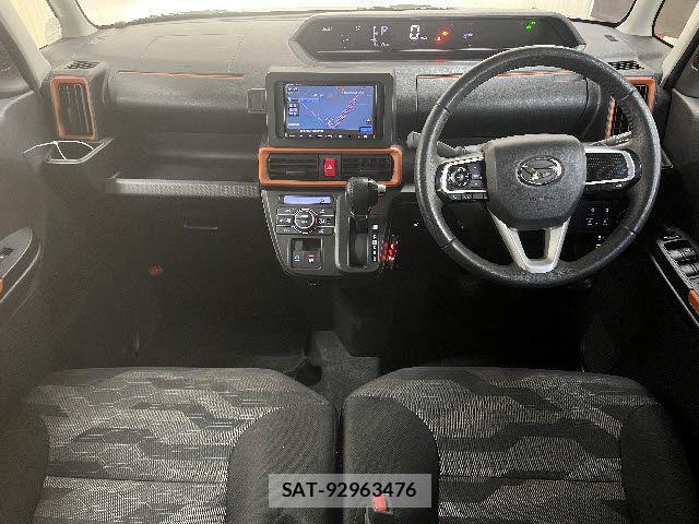 Daihatsu Tanto Fun Cross 2023-11 1829671-1