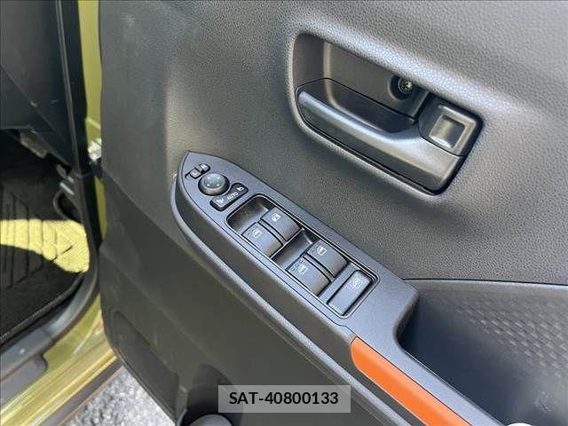 Daihatsu Tanto Fun Cross 2025-04 1829666-13