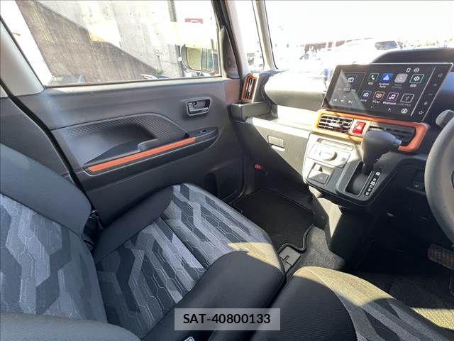 Daihatsu Tanto Fun Cross 2025-04 1829666-18