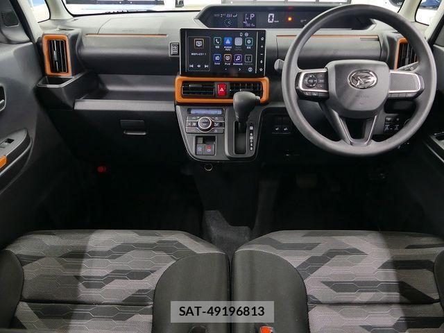 Daihatsu Tanto Fun Cross 2024-10 1906033-2