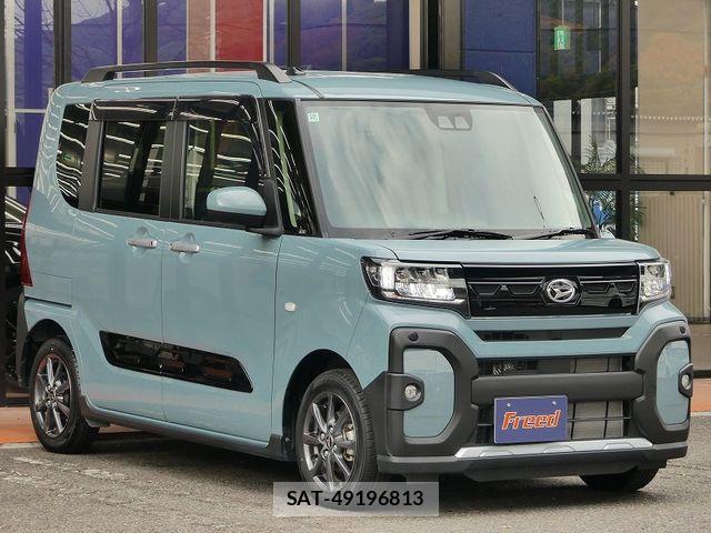 Daihatsu Tanto Fun Cross 2024-10 1906033-4