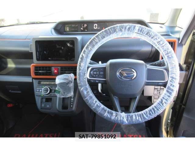 Daihatsu Tanto Fun Cross 2024-12 2118358-9