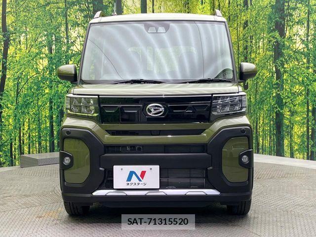 Daihatsu Tanto Fun Cross 2023-01 3068725-14