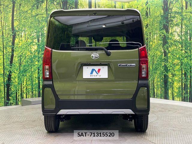Daihatsu Tanto Fun Cross 2023-01 3068725-15