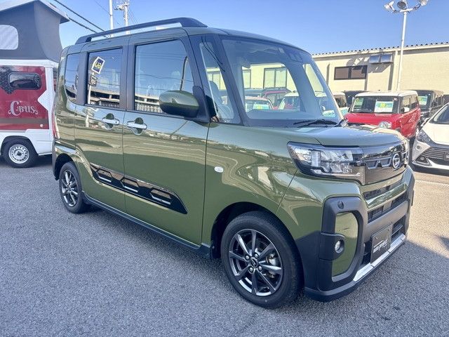 Daihatsu Tanto Fun Cross 2022-11 3685973-2
