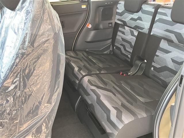 Daihatsu Tanto Fun Cross 2025-06 3685942-14