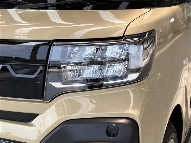 Daihatsu Tanto Fun Cross 2025-06 3685942-23