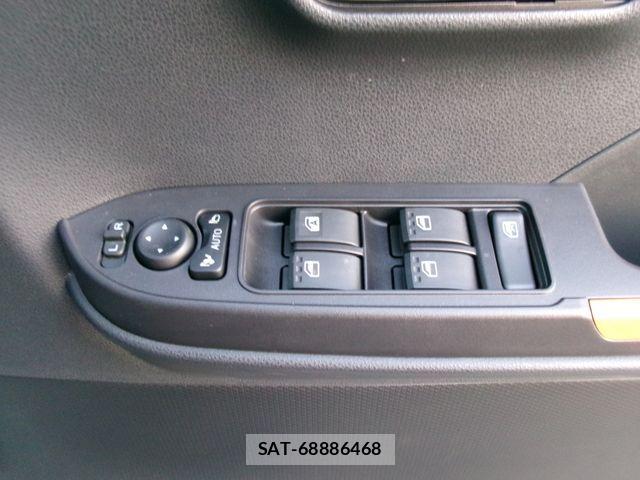 Daihatsu Tanto Fun Cross 2025-10 3910732-21