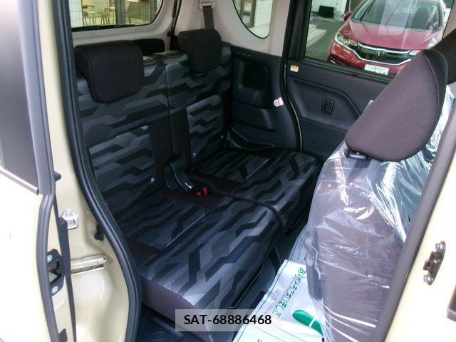 Daihatsu Tanto Fun Cross 2025-10 3910732-23