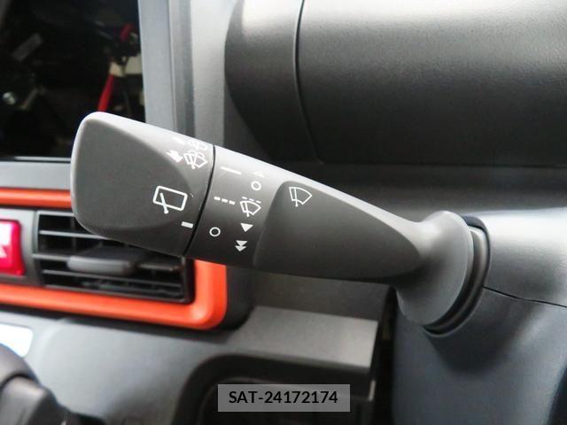 Daihatsu Tanto Fun Cross 2025-03 4050648-10