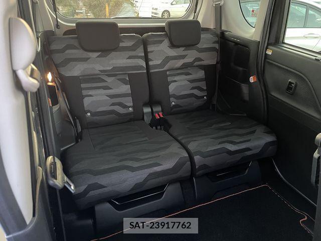 Daihatsu Tanto Fun Cross 2023-01 4050657-5
