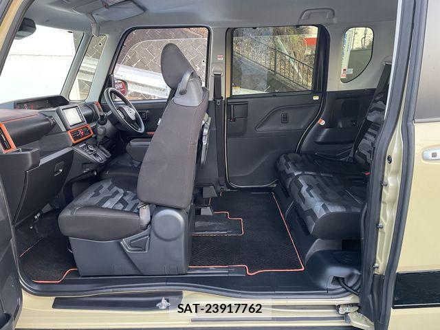 Daihatsu Tanto Fun Cross 2023-01 4050657-8