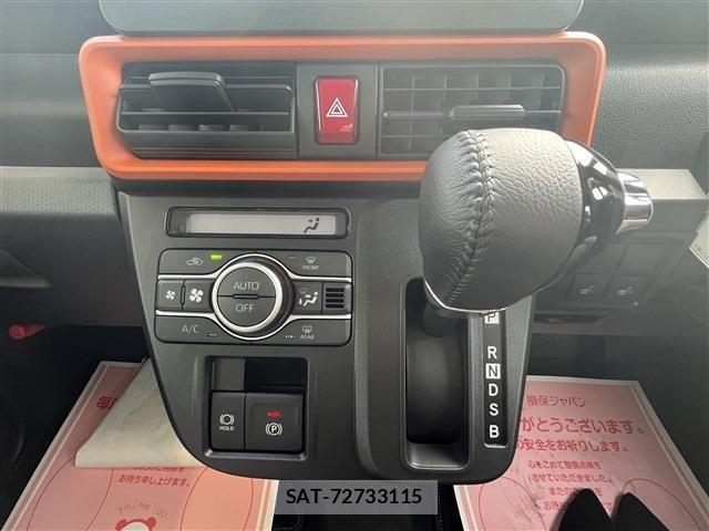 Daihatsu TANTO 2022-12 1054859-10