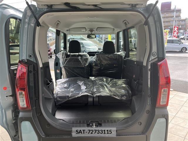 Daihatsu TANTO 2022-12 1054859-12