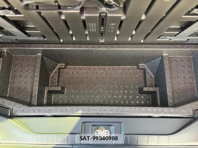 Daihatsu TANTO 2025-09 5880934-9