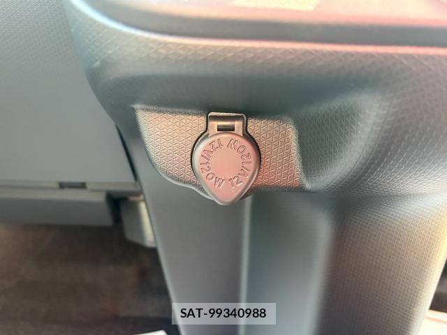 Daihatsu TANTO 2025-09 5880934-27