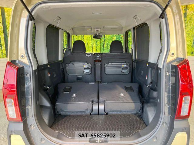 Daihatsu TANTO 2023-10 6306948-9