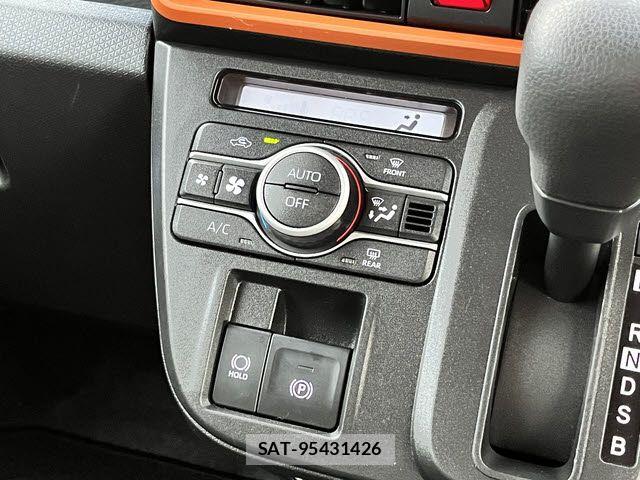 Daihatsu TANTO 2023-11 6678481-14