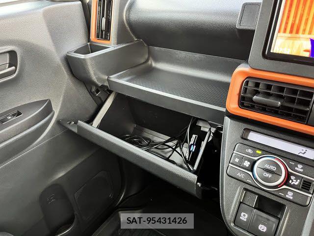 Daihatsu TANTO 2023-11 6678481-15
