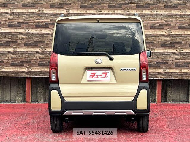 Daihatsu TANTO 2023-11 6678481-22
