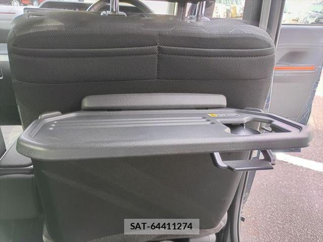 Daihatsu TANTO 2022-11 6682919-24