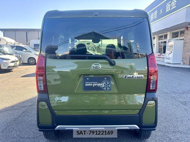 Daihatsu TANTO 2022-11 6791720-9