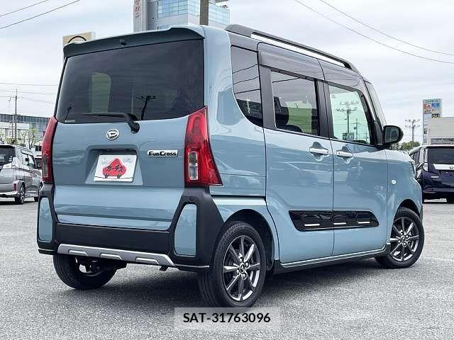 Daihatsu TANTO 2023-04 6817626-2