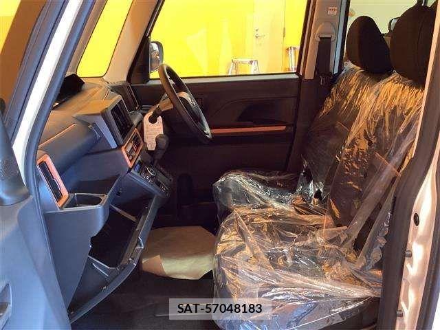 Daihatsu TANTO 2025-04 6914461-14