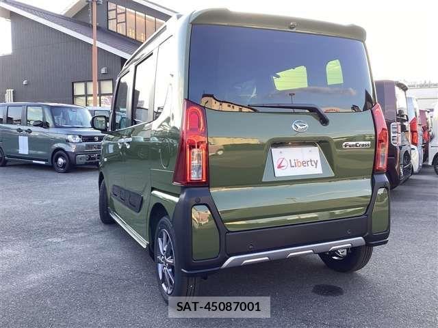 Daihatsu TANTO 2025-10 6914463-15