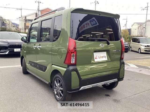 Daihatsu TANTO 2025-10 6914481-9