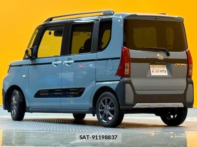 Daihatsu TANTO 2022-10 6914482-10