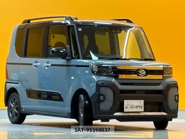Daihatsu TANTO 2022-10 6914482-14