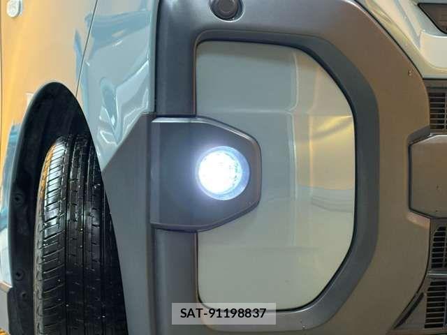 Daihatsu TANTO 2022-10 6914482-19