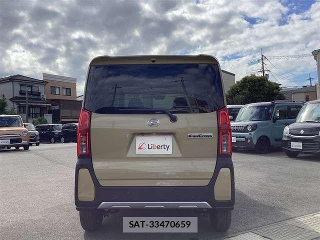 Daihatsu TANTO 2025-10 6914464-10