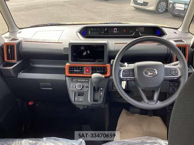 Daihatsu TANTO 2025-10 6914464-5