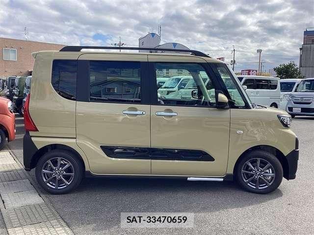 Daihatsu TANTO 2025-10 6914464-8