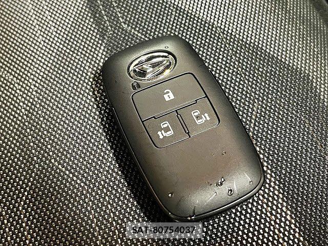 Daihatsu TANTO 2025-08 7021766-25